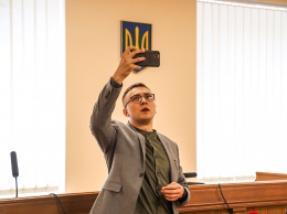 Приморский суд Одессы отправил Стерненко под ночной домашний арест