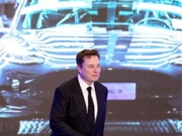 Tesla заинтересовалась покупкой пакета акций подразделения LG, выпускающего аккумуляторы