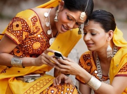 Почему многие хорошие телефоны продаются только в Индии