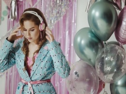 Певица София Егорова презентовала яркое mood video на ремикс песни "Ми є любов"