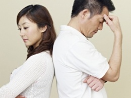 Почему супруги-японцы спят в разных кроватях