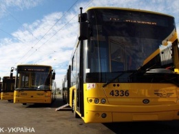 В Киеве пассажир ударил женщину-кондуктора: такой жестокой кармы неадекват не ожидал