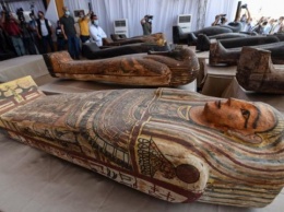 Египет показал 59 саркофагов возрастом более 2500 лет