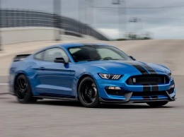 Конец младших «заряженных» Мустангов: Ford прекращает выпуск Mustang Shelby GT350 и GT350R