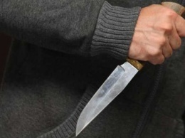 В Запорожье мужчина несколько раз ударил ножом своего сына