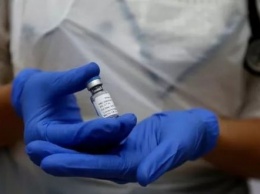 Эксперт дал прогноз о начале массовой вакцинации от коронавируса