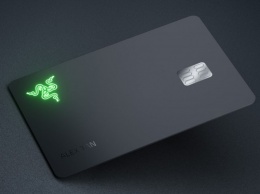 Razer представила первую в мире банковскую карту с подсветкой