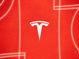 Приложение Tesla теперь имеет двухфакторную аутентификацию