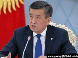В Кыргызстане пропали президент и премьер - принято решение закрыть границу