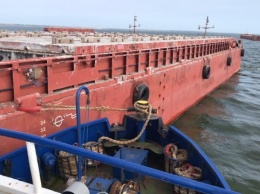 CБУ заблокировала деятельность коммерсантов, присвоивших баржи Дунайского пароходства