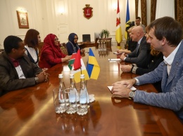 Труханова пригласили в Кению: одесская мэрия налаживает связи с Момбасой