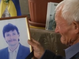 Аферисты украли у отца погибшего на Донбассе героя денежную помощь от государства