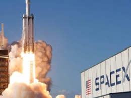 SpaceX отложила отправку Crew Dragon с астронавтами: возникли проблемы