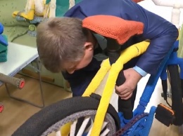 Украинский мастер макраме связал велосипед и попал в Книгу рекордов (ВИДЕО)
