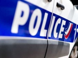 В пригороде Парижа около 40 человек напали на участок полиции