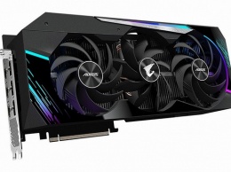 Топовые версии Gigabyte Aorus GeForce RTX 3080 и RTX 3090 занимают около четырех слотов расширения