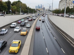 Сколько россияне тратят в месяц на автомобиль