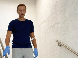 ЕС ввел санкции против российских чиновников из-за отравления Навального