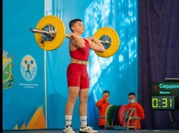 Шестеро тяжелоатлетов Днепропетровщины завоевали медали на чемпионате Украины