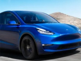 Tesla готовит к премьере 7-местный кроссовер