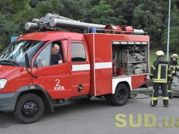 В Киеве подожгли автомобиль кандидата в горсовет: фото