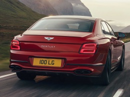 Bentley представила «драйверский» Flying Spur с V8