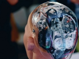 В России сняли научно-популярный веб-сериал о новой реальности «Вы из будущего»