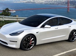 Tesla Model 3 обновилась и стала быстрее