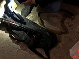 АК-74 с оптическим прицелом и наркотики: что еще нашли патрульные у нарушителей ПДД в Днепре