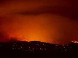 В Колорадо площадь крупнейшего в истории пожара превысила 800 кв. км