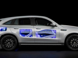 Mercedes создал «дырявый» EQC, чтобы показать работу электромобиля изнутри