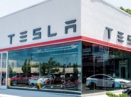 Купил - езди: электрокары Tesla больше нельзя вернуть