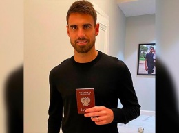 Французский футболист объяснил получение российского гражданства
