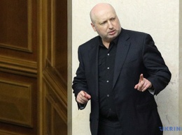 Турчинов заявил, что его невозможно запугать уголовным преследованием