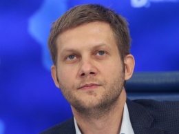 Ведущему телеканала "Россия-1" запретили въезд в Украину