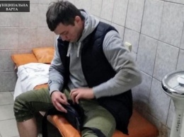 Буйный пациент в киевской больнице едва не убил врача