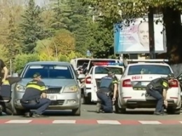 В Грузии произошел захват заложников в банке (видео)