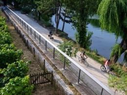 Туристам предложили 420-километровую велопрогулку вдоль Сены