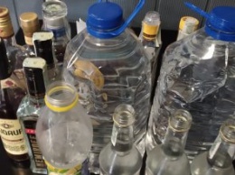Инспекторы «Муниципальной охраны» обнаружили почти 80 литров алкоголя, который продавали незаконно