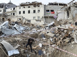 Human Rights Watch: Баку использует кассетные бомбы в Карабахе. ВИДЕО