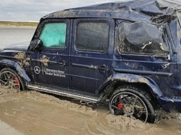 Mercedes-AMG G63 не прошел испытания на мокром песке (ВИДЕО)