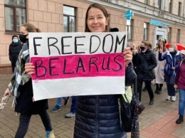 В Минске проходит традиционный женский марш