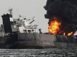 Мощный взрыв на российском танкере в Азовском море: без вести пропали три человека