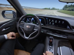 Новым Cadillac Escalade 2021 можно управлять несмотря на лобовое стекло (ВИДЕО)