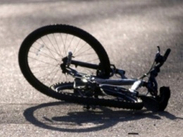 В Запорожской области велосипедисты не поделили дорогу: пострадал подросток