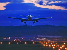 Одесский аэропорт закроется на прием самолетов сегодня ночью из-за испытаний новой светосистемы