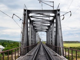 На Закарпатье к концу года появится новый железнодорожный мост