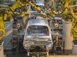 Автомобильная промышленность Великобритании в сентябре показала худший результат за 25 лет