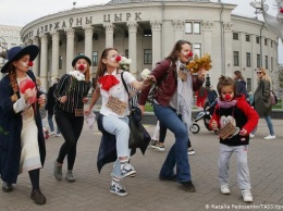 Как арест "Евы" вызвал протесты: люди искусства против Лукашенко
