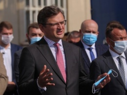 Будапештский меморандум содержал заверения, а не гарантии безопасности - Кулеба